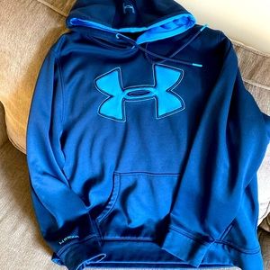 Under Armour men’s hoodie in hard-to-find color!!